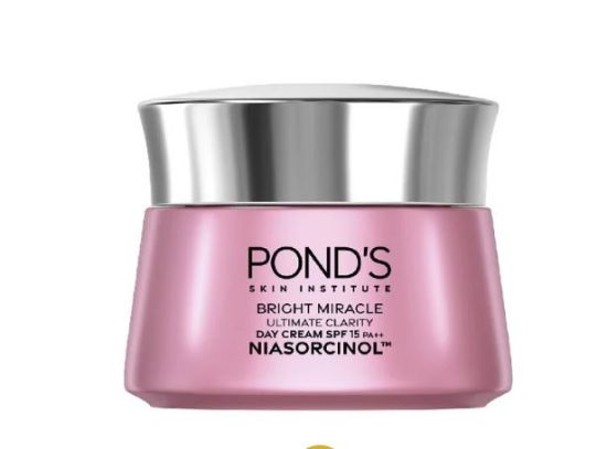 পন্ড’স ব্রাইট মিরাকেল আলটিমেট ক্ল্যারিটি ডে ক্রিম SPF ১৫ (থাইল্যান্ড) এর ছবি